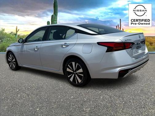 2021 Nissan Altima 2.5 SV
