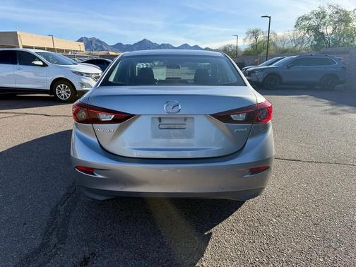 2015 Mazda Mazda3 i Sport