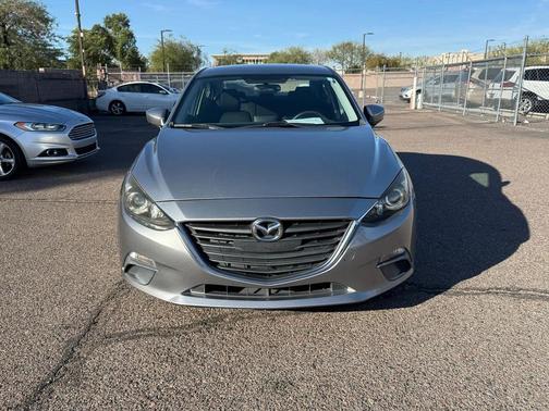 2015 Mazda Mazda3 i Sport