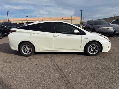 2017 Toyota Prius Three