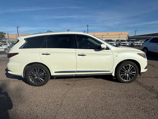 2020 INFINITI QX60 Luxe
