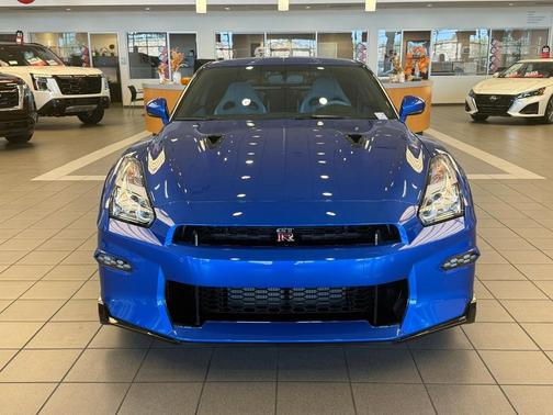 2024 Nissan GT-R Skyline Edition