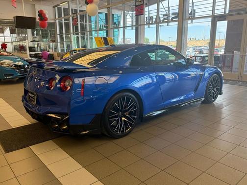 2024 Nissan GT-R Skyline Edition