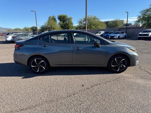 2025 Nissan Versa 1.6 S