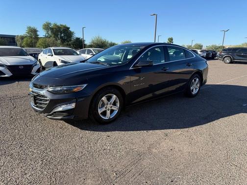 2022 Chevrolet Malibu FWD LT
