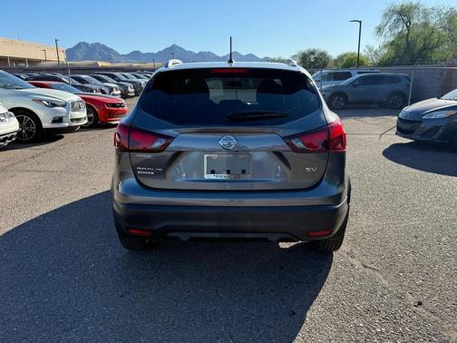 2018 Nissan Rogue Sport SV