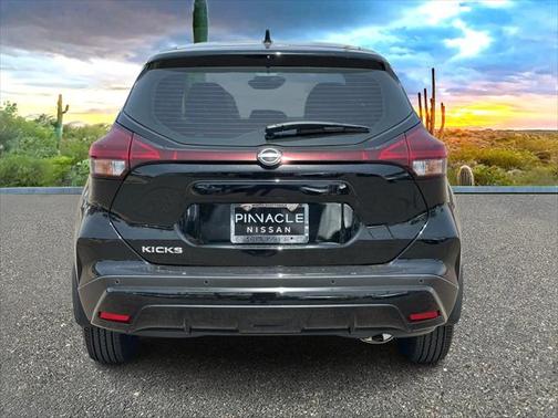 2024 Nissan Kicks S