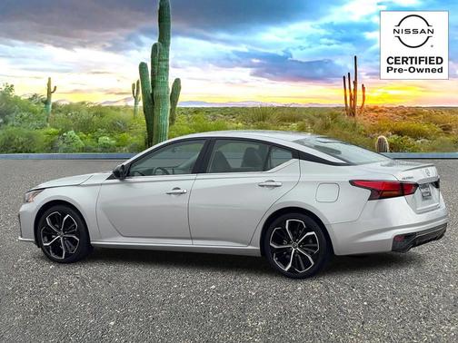 2025 Nissan Altima SR FWD