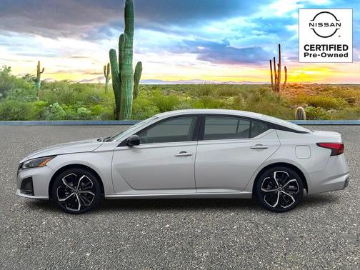 2025 Nissan Altima SR FWD