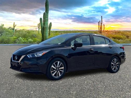 2022 Nissan Versa 1.6 SV