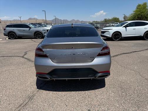 2022 Genesis G70 3.3T RWD