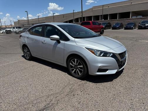 2021 Nissan Versa 1.6 SV