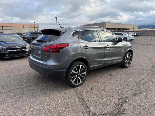 2017 Nissan Rogue Sport SL