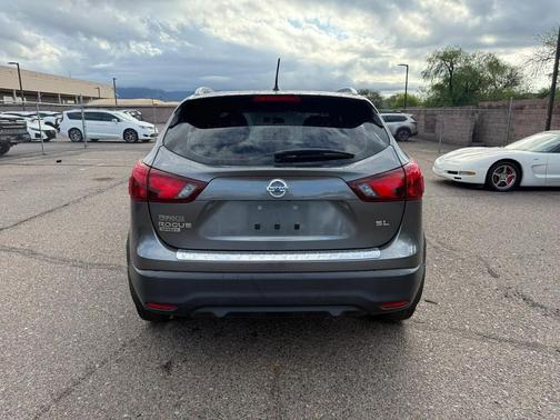 2017 Nissan Rogue Sport SL