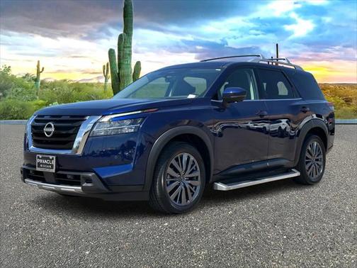 2023 Nissan Pathfinder SL 4WD