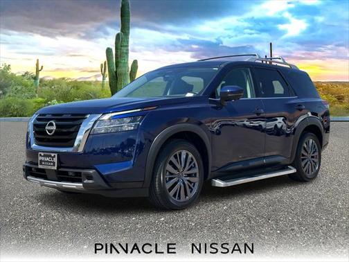 2023 Nissan Pathfinder SL 4WD