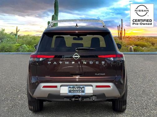 2022 Nissan Pathfinder Platinum 2WD