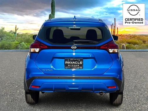 2025 Nissan Kicks S