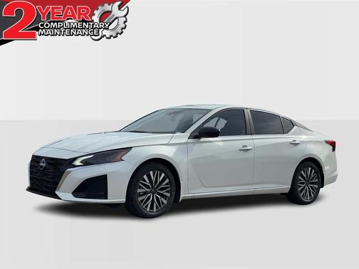 2025 Nissan Altima SV FWD