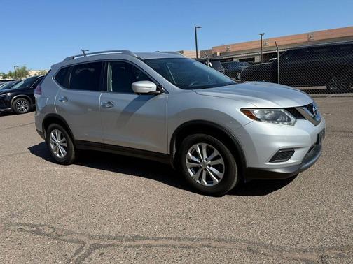 Brilliant Silver 2015 Nissan Rogue SV