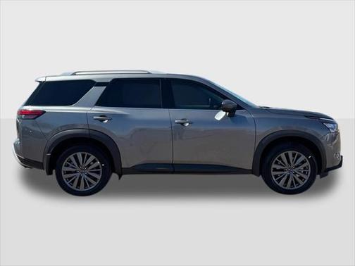 2025 Nissan Pathfinder SL FWD