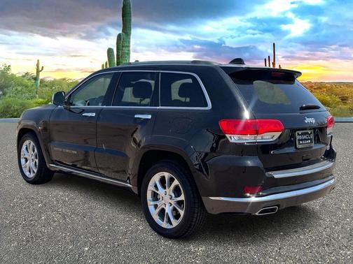2021 Jeep Grand Cherokee Summit
