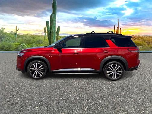 2023 Nissan Pathfinder Platinum 4WD