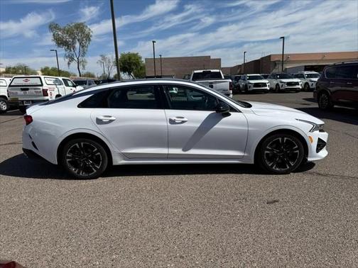 2022 Kia K5 GT-Line