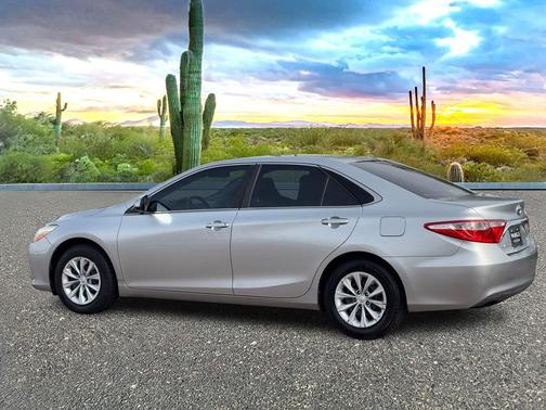 2015 Toyota Camry XLE