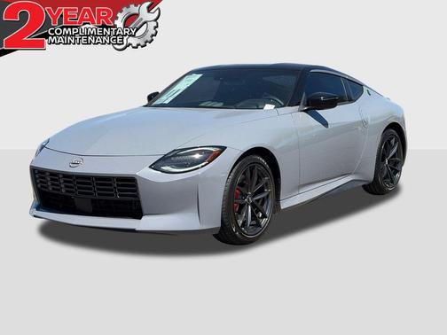 Boulder Gray Pearl/Super Black 2026 Nissan Z Performance
