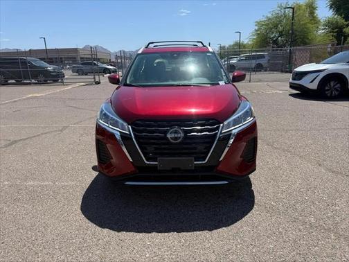 2022 Nissan Kicks SV