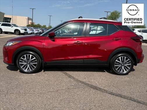 2022 Nissan Kicks SV