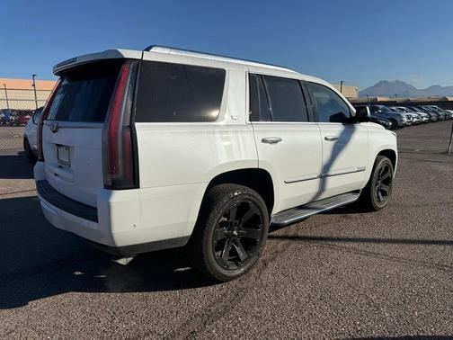 2020 Cadillac Escalade Luxury