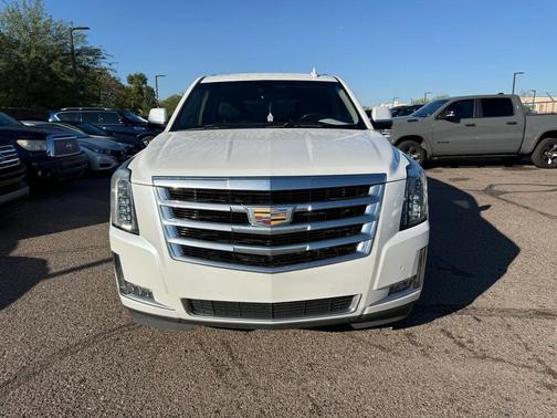 2020 Cadillac Escalade Luxury