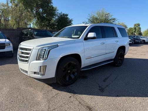 2020 Cadillac Escalade Luxury