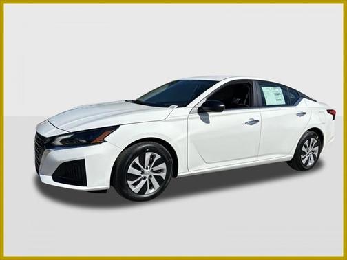 2025 Nissan Altima S FWD