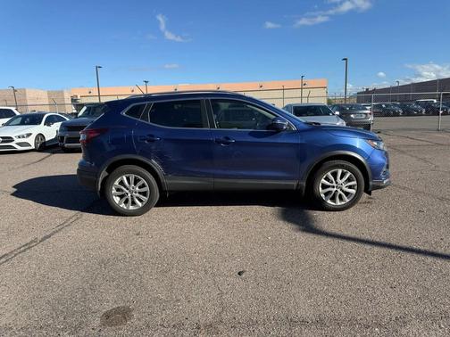 2021 Nissan Rogue Sport SV