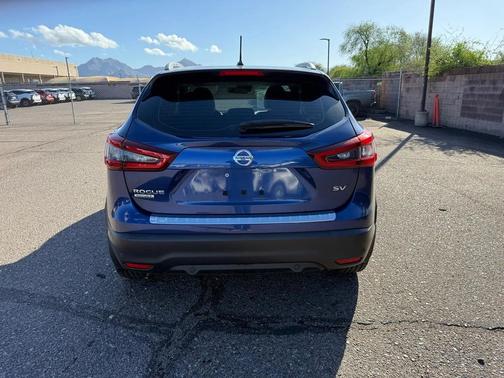 2021 Nissan Rogue Sport SV