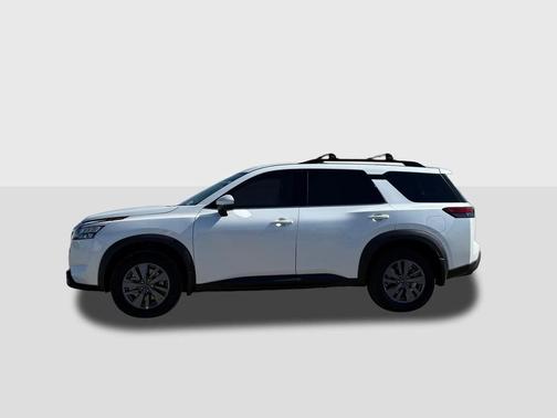2025 Nissan Pathfinder SV FWD