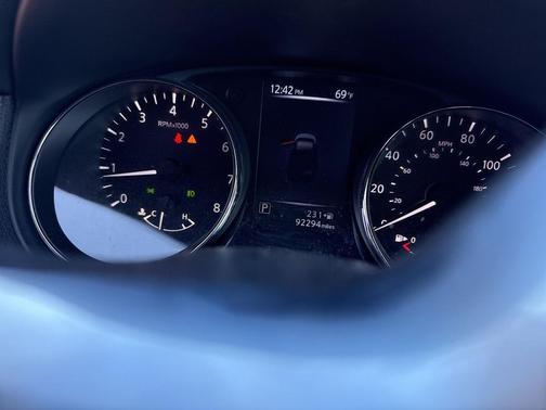 2017 Nissan Rogue SL