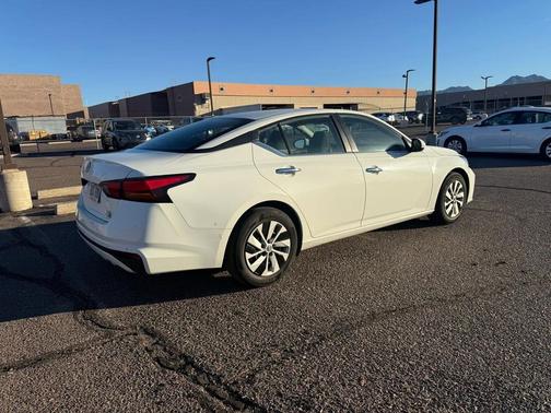 2023 Nissan Altima S FWD