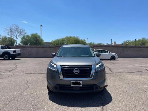 2022 Nissan Pathfinder SV 2WD