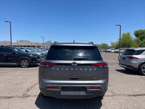 2022 Nissan Pathfinder SV 2WD