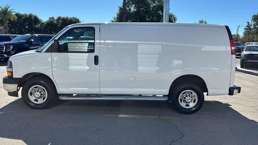 2024 Chevrolet Express 2500 RWD 2500 Regular Wheelbase WT