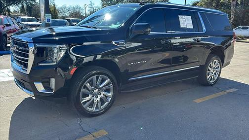 2021 GMC Yukon XL SLT