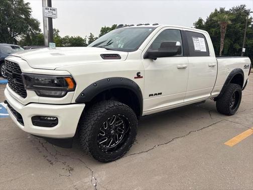 2021 RAM 2500 Limited Crew Cab 4x4 6'4' Box