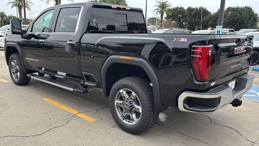 2026 GMC Sierra 2500 SLT