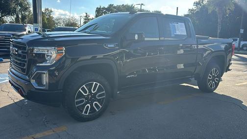 2022 GMC Sierra 1500 AT4