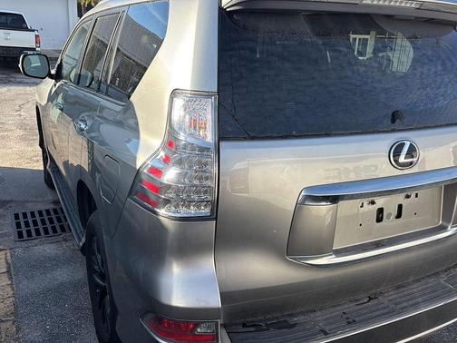 2023 Lexus GX 460 Premium