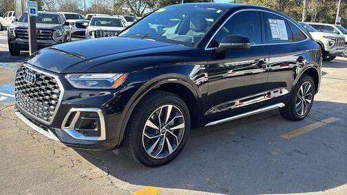 2022 Audi Q5 45 S line Premium Plus